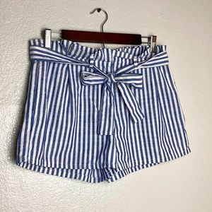 Cute Striped Paperbag Style Shorts
